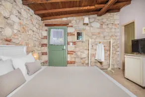 Petrino Eco Village - Room