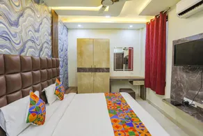 FabHotel Naman - Rom