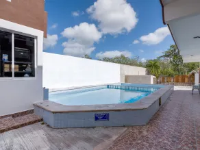 OYO Hotel Palma Real - Piscina