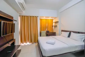 Warm and Cozy Studio Apartment Margonda Residence 5 near Campus By Travelio - Zimmer