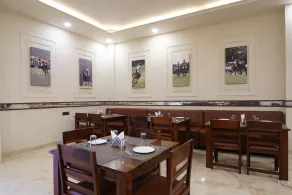 Tushar Group of Hotels - Polo Inn Sez - Restaurant