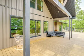 Greers Ferry Lake Retreat: Game Room + Fire Pit! - Innvendig