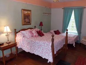 Maysville Manor Bed & Breakfast - Diverse