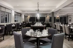 Holiday Inn & Suites Grande Prairie by IHG - Restaurant