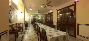 Raj Rajeshwari Haveli - Restaurant