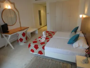 Aylimas Family Hotel - Chambre