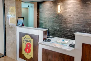 Super 8 by Wyndham St. Petersburg - Reception