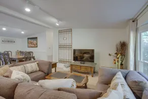 Spacious Home: 10 Miles to Wintergreen Resort! - Innenbereich