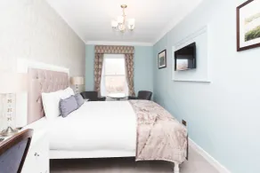 Stauntons on the Green Hotel - Room