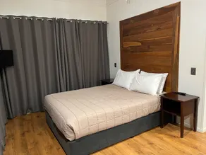 Hedlow Retreat - Room