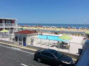 Fish Tales Boardwalk Inn & Ocean Mecca Motel - Pool