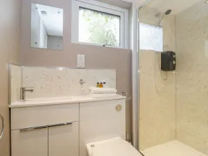 Pheasant Lodge - Bathroom