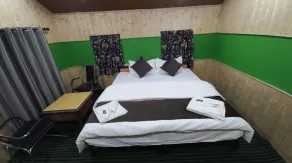 Thrillomania Kasol - Rum
