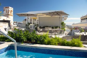 Palacio Provincial San Juan, Curio Collection by Hilton - Pool