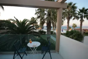 Irina Beach Hotel - Vue de la chambre