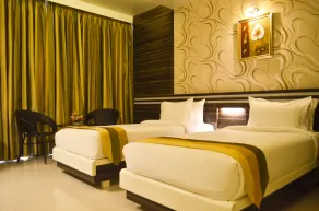 Rudra Shelter International - Room