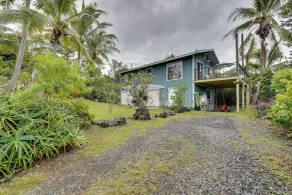 Breezy Kailua-Kona Bungalow w/ Lanai & Ocean View! - Interior