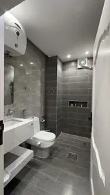 Vatoran Luxury Apartments - Bathroom