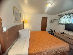 Budget Lodge Inn Abilene KS - Room