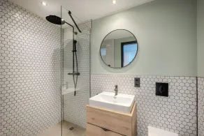 The Base Berlin ONE - Bathroom