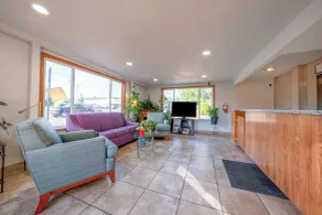 Rama Inn Motel And RV Park - Lobby