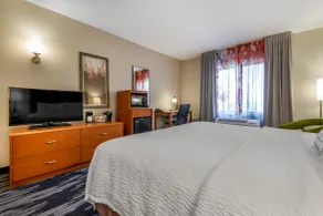 Fairfield Inn and Suites Holiday Tarpon Springs - Quarto