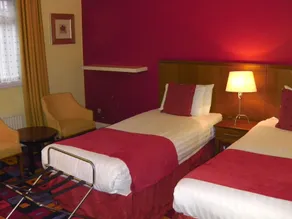 Caledonian Hotel - Habitación
