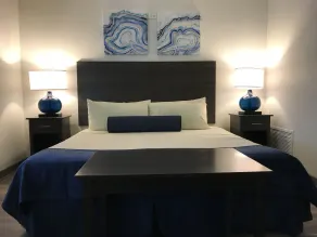 The Dover House Resort - Rum