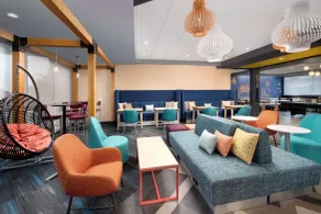 Tru by Hilton Tallahassee Central - Restaurant
