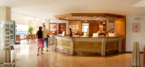 Hotel Pinos Playa - Reception