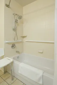 Holiday Inn Express Marshall by IHG - Room