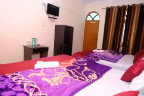 Hotel Him Deep Uttarkashi - Rom