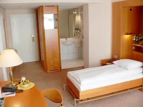 Hotel Meerane - Room