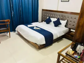 Luna Spaces- BLUES Nr Mumbai International Airport - Image 4
