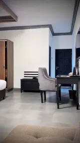 Armaan Suites and Restaurant - Zimmer
