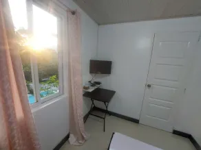 A Touch of Pink - Secret Tropical Retreat with Pool & Mountain Views - Underground River, Fireflies & Waterfalls - Chambre