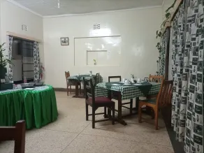Park Villa Hotel Webuye - Restaurante
