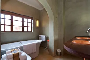 Singa Lodge - Lion Roars Hotels & Lodges - Bathroom