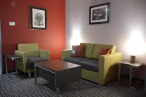 Del-Mar Airport Inn & Suites - Rom