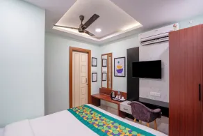 Treebo KT Grand - Habitación