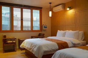 Hwangsil Tourist Hotel Seojoong - Chambre