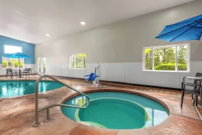 Days Inn by Wyndham Williams - Piscine