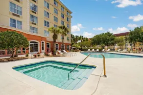Country Inn & Suites by Radisson, Orlando Airport, FL - Piscine
