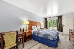 Budgetel Inn and Suites - Habitación