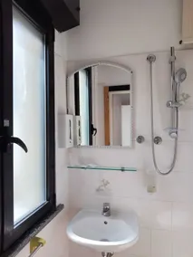 Hotel Garisenda sul Lungomare Riccione B&BRUNCH - Baño