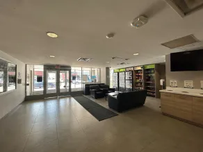 Residence & Conference Centre - Brampton - Coin salon dans le hall