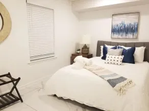 7 BR-Sleeps 15! Famous Lakefront by YouRent! - Chambre