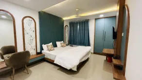 The Gamora Hotel - Zimmer