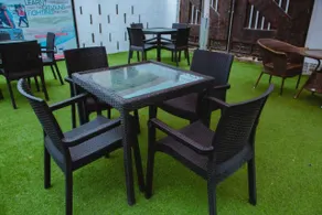 Le Patriot Hotel - Restaurant