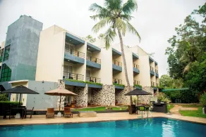 Miridiya Lake Resort - Pool